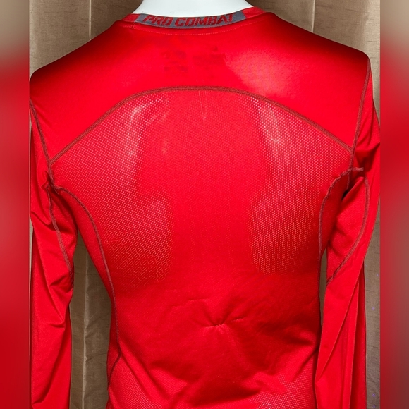 Nike Pro Combat Men's Fitted Long Sleeve Workout Shirt - Size: Small - Red - Picture 7 of 11